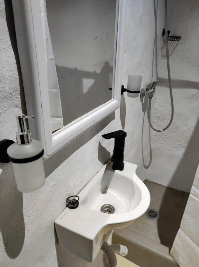 Pyrgi Artemis Place Mykonos Town Exterior photo