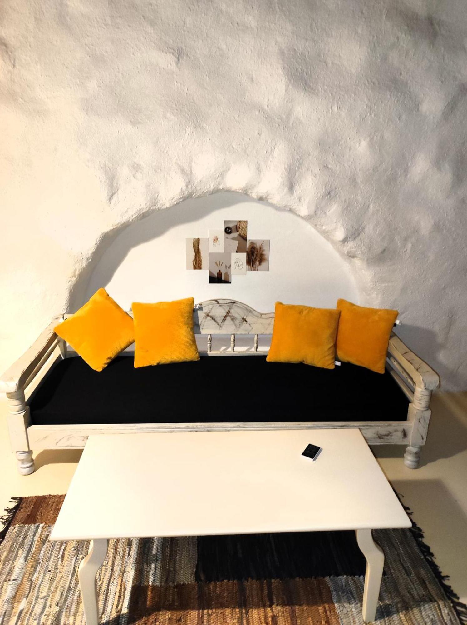 Pyrgi Artemis Place Mykonos Town Exterior photo